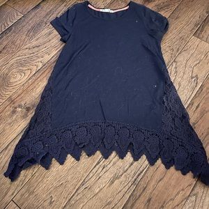 Asymmetrical t-shirt